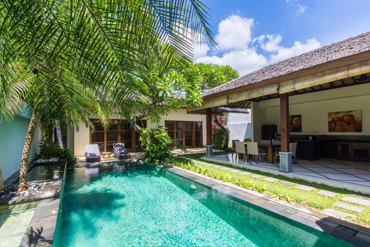 Villa Aisha Sanur  Exterior photo