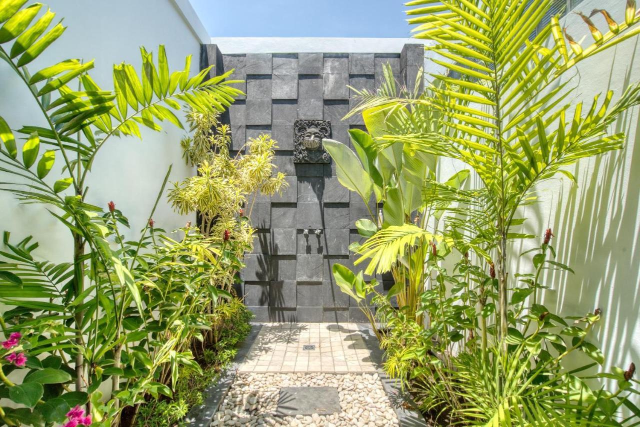 Villa Aisha Sanur  Exterior photo